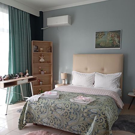 Hospitable Appartment In The Central Park, Xanthi Buitenkant foto