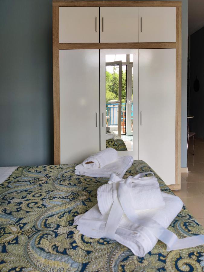 Hospitable Appartment In The Central Park, Xanthi Buitenkant foto